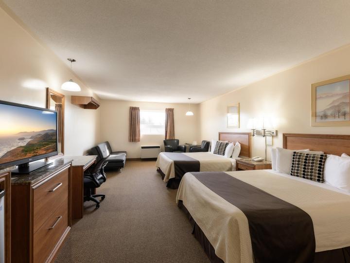 Newmarket Inn | East Gwillimbury, Ontario, L9N 0J2 | 23