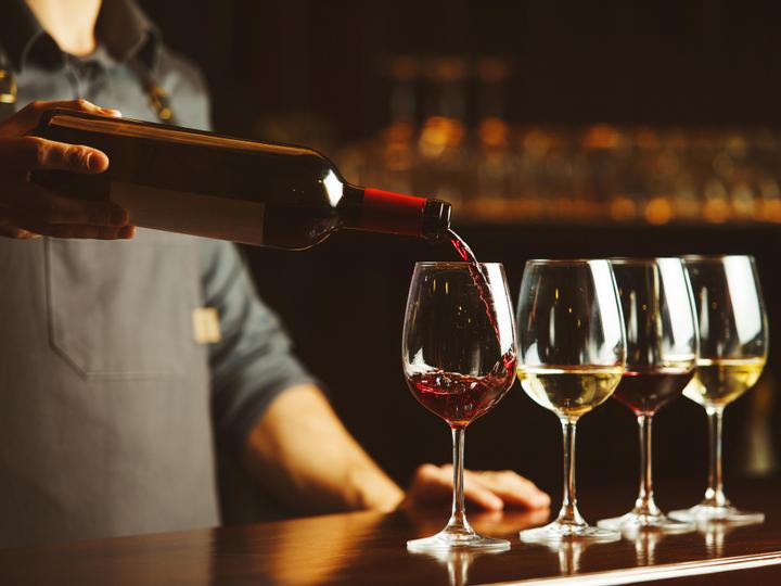 Newmarket Inn | East Gwillimbury, Ontario, L9N 0J2 | 1